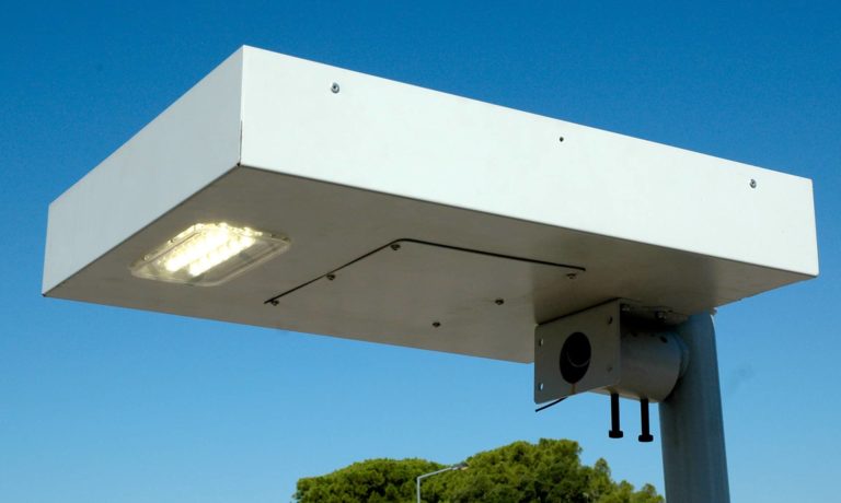 LLESA Solar Luminaire - LED technology, 100% grid autonomous